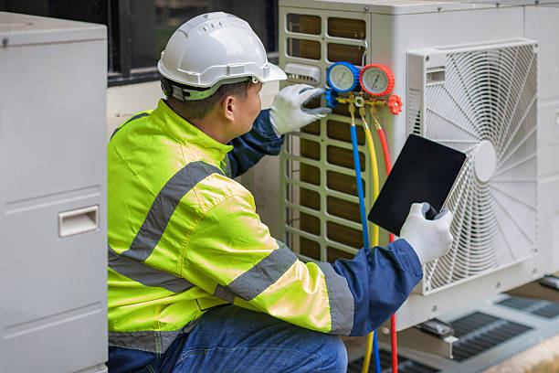 Professional Ductwork Repair technician working in Romance, AR